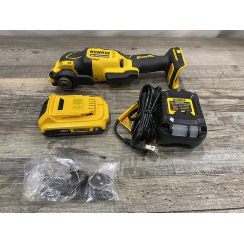 AS-IS DEWALT ATOMIC 20V MAX Cordless Brushless Oscillating Multi Tool Kit