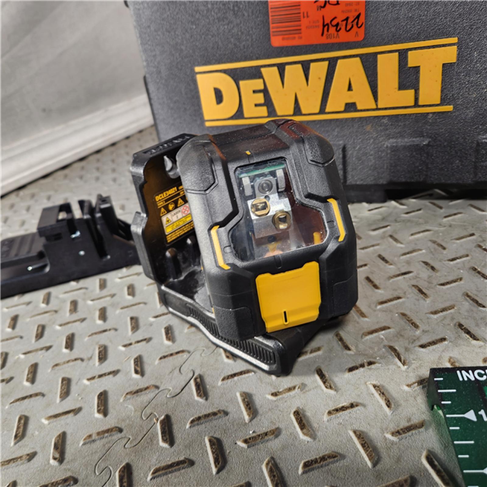 Houston Location - AS-IS DeWalt DCLE34021 18v XR Cordless Cross Line Self Levelling Green Laser Level - Appears IN GOOD Condition
