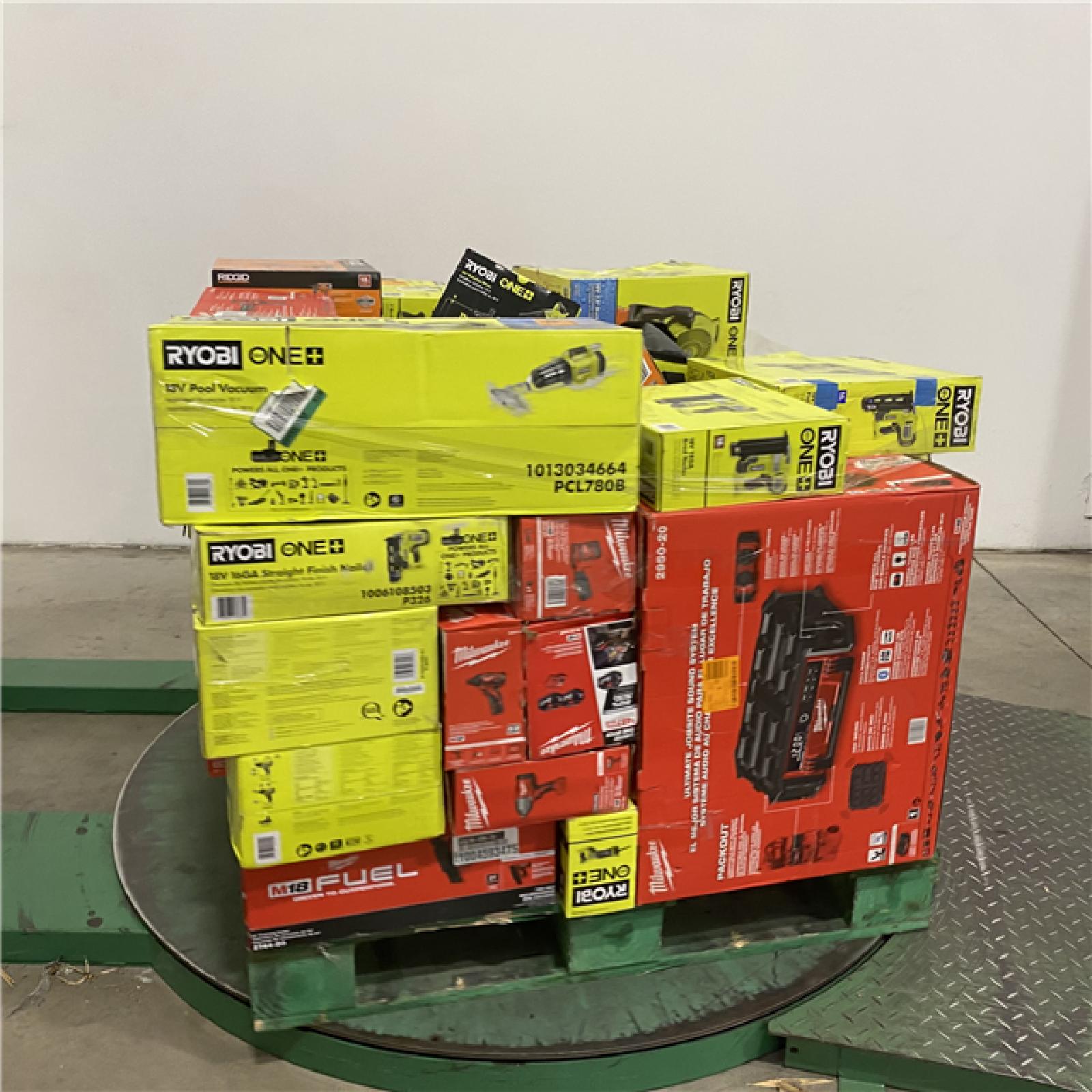 Dallas Location - As-Is Tool Pallet
