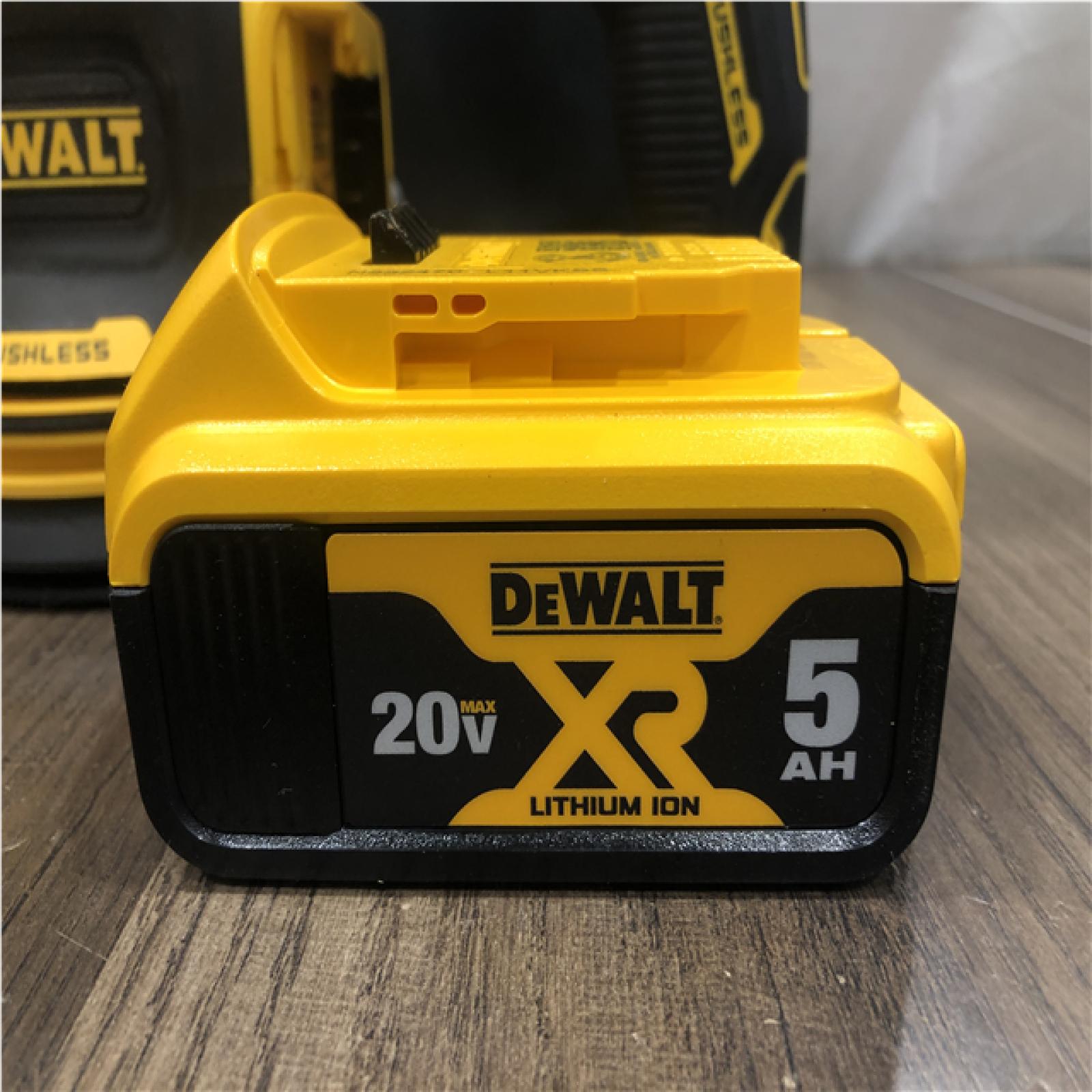 AS-IS DeWALT DCK300P1 20V MAX XR Cordless Industrial Woodworking 3 Tool Combo Kit