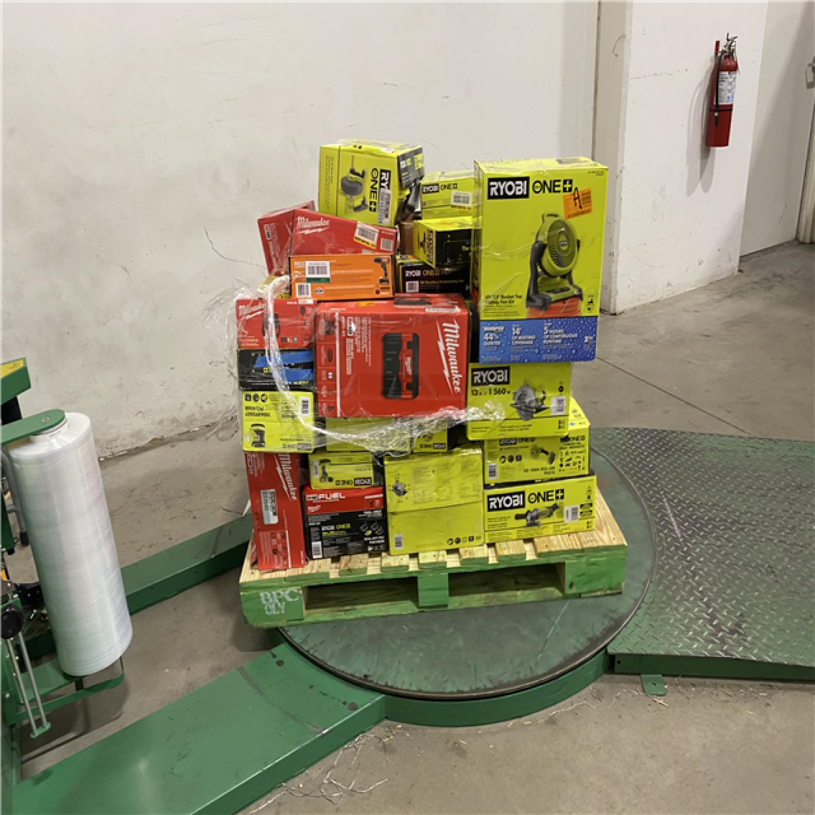 Dallas Location - As-Is Tool Pallet