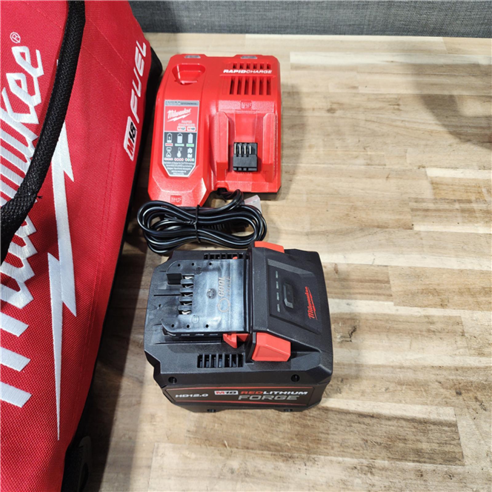 HOUSTON LOCATION - AS-IS (APPEARS LIKE NEW) M18 FUEL 18V Lithium-Ion Cordless 7-1/4 in. Rear Handle Circular Saw Kit with FORGE 12.0 Ah Battery and Rapid Charger