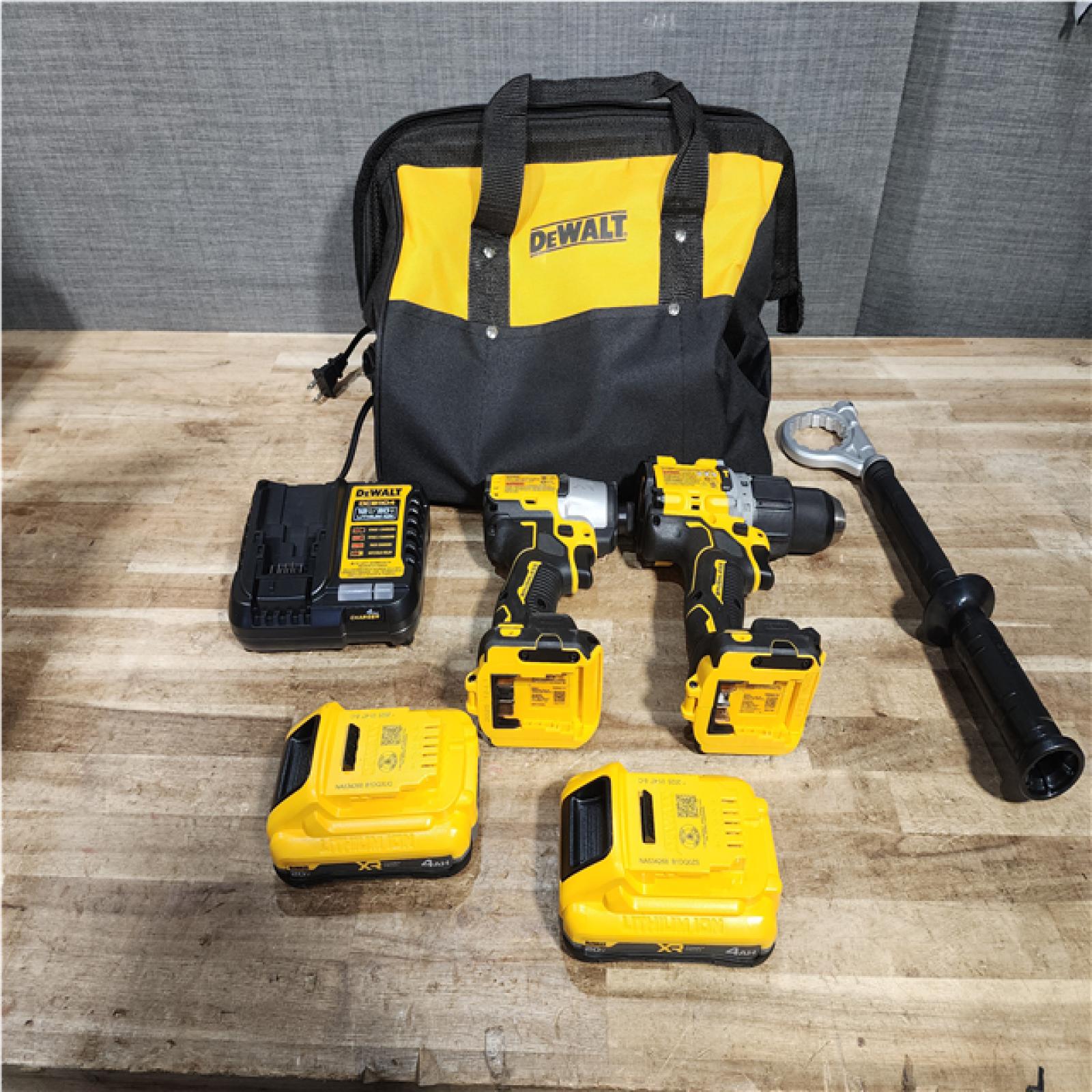 Houston Location ASIS DEWALT 20V XR Lithium-Ion Cordless Brushless 1/2 in. Drill/Driver Kit