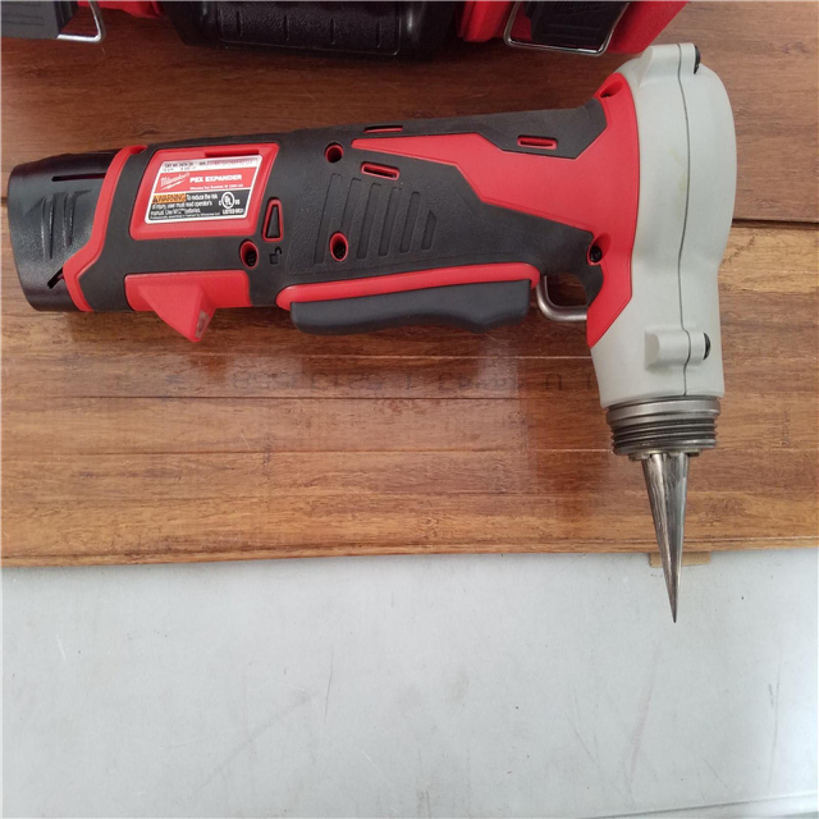 California AS-IS Milwaukee M12 Pex Expander Kit  Includes (2) Batteries  Charger & Hard Case