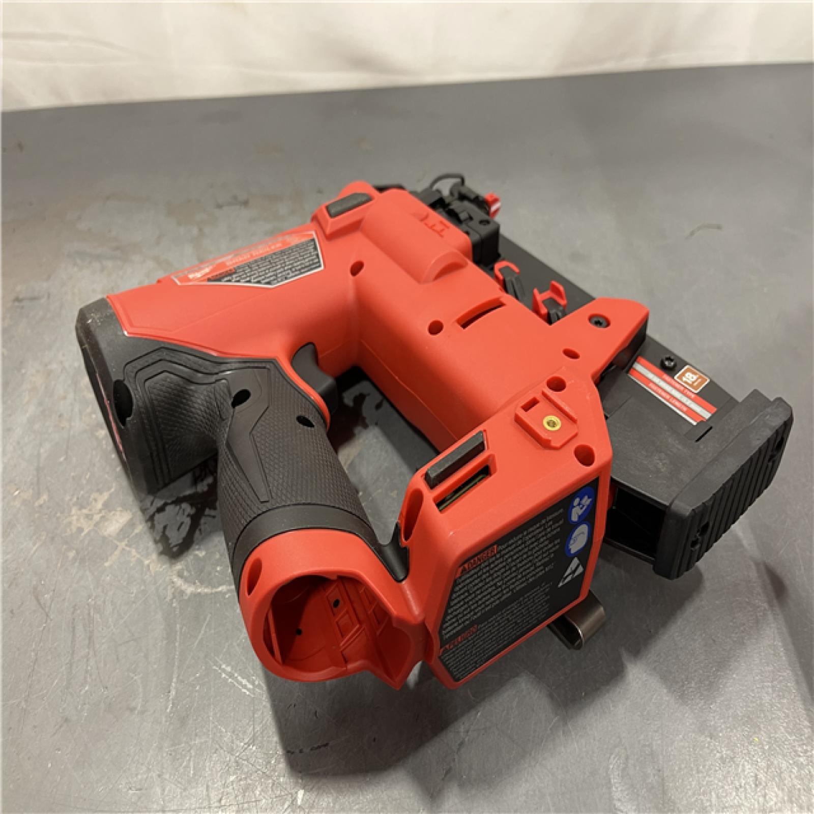 AS-IS - Milwaukee M12 FUEL 12-Volt Lithium-Ion Brushless Cordless 18-Guage Compact Brad Nailer