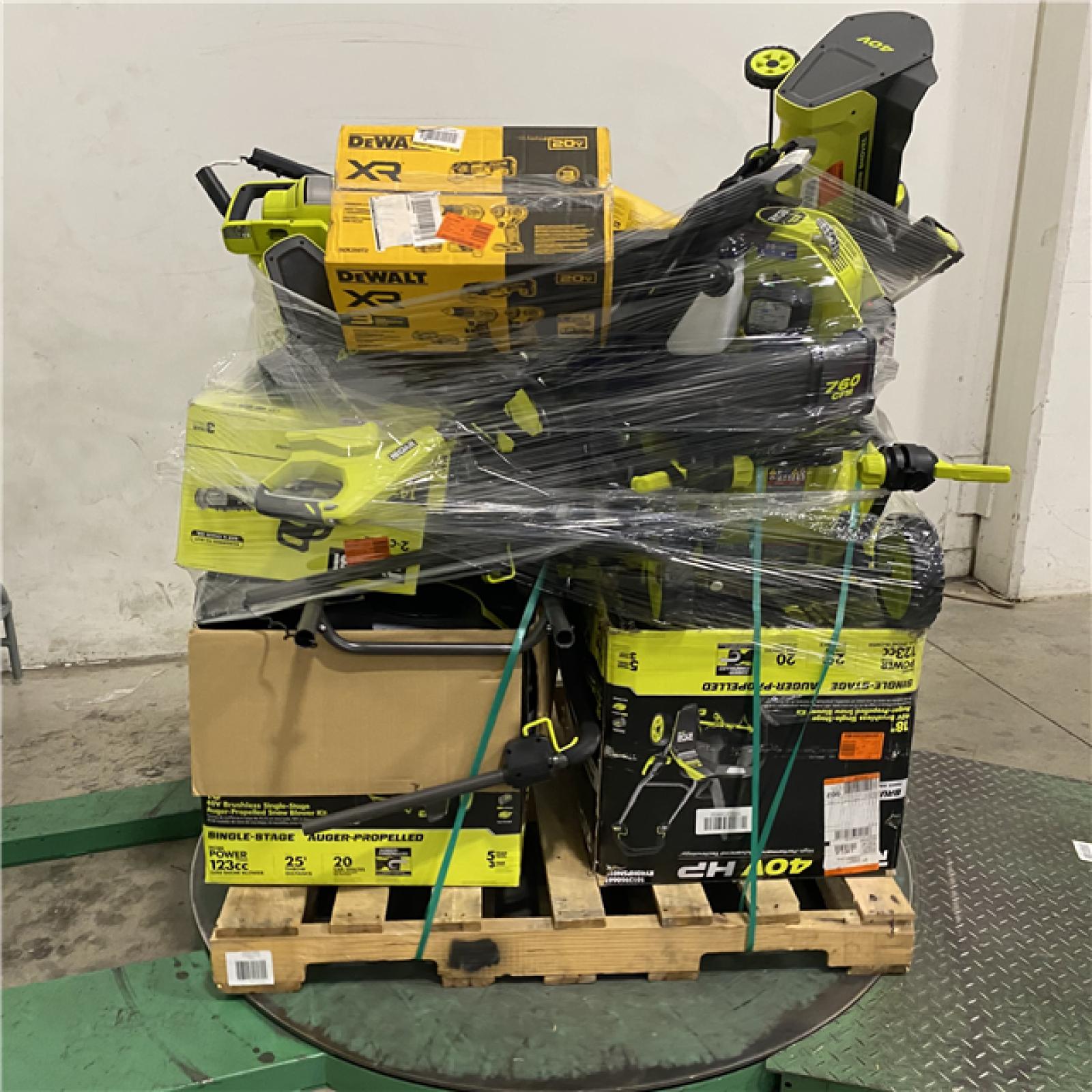 Dallas Location - As-Is Tool Pallet