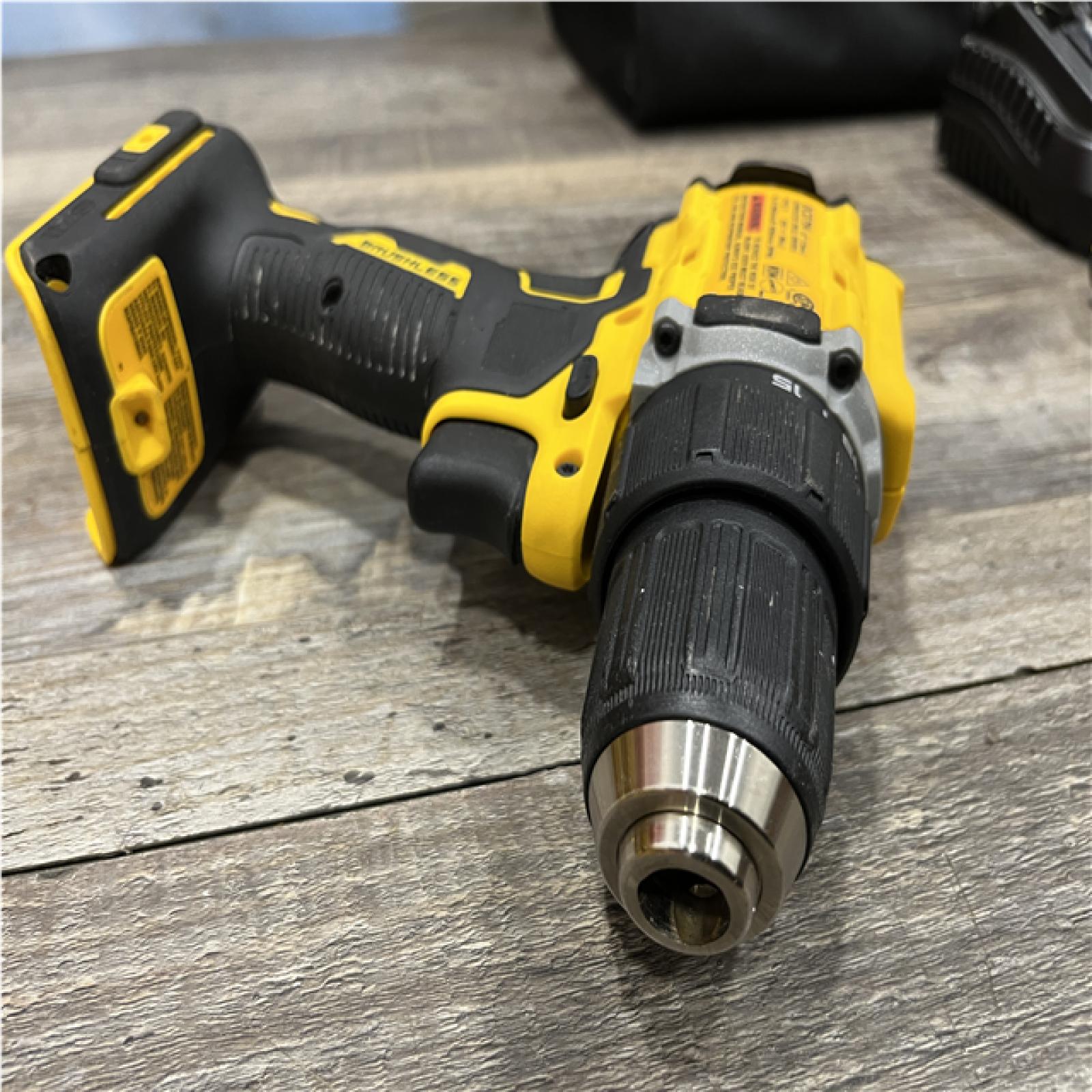 AS-IS DEWALT Atomic 20V Lithium-Ion Cordless Compact 1/2 in. Drill/Driver Kit