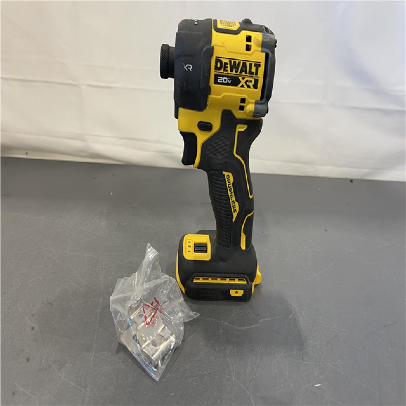 AS-IS - DEWALT 20V MAX* XR Brushless Cordless 1/4 Quiet Hydraulic Impact Driver
