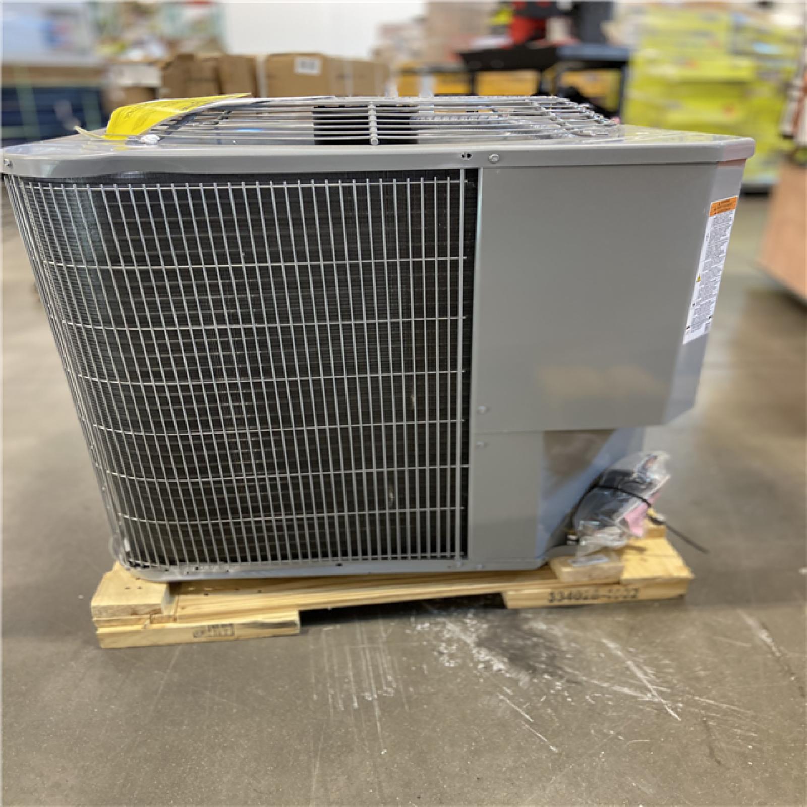 DALLAS LOCATION - Smartcomfort® by Carrier 2 Ton 14.3 Seer2 Heat Pump