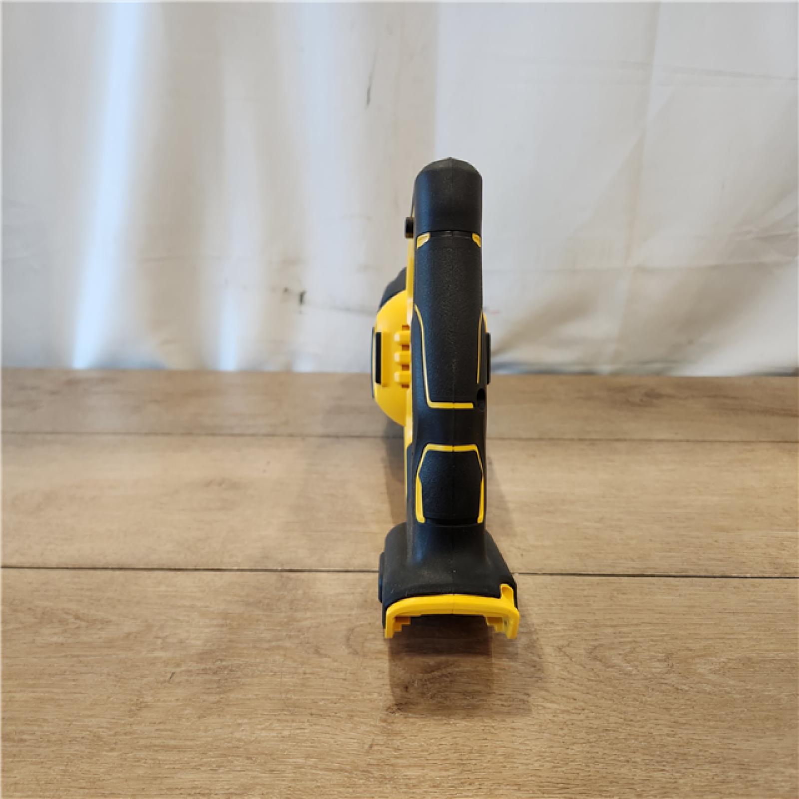 AS-IS- 20V MAX XR Cordless Brushless Reciprocating Saw (Tool Only)