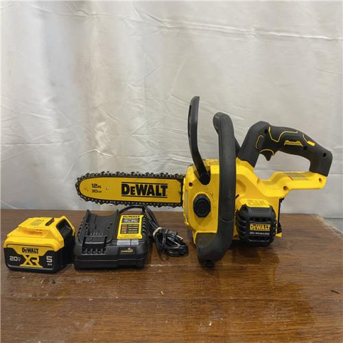 AS-IS DeWalt 20V MAX Compact 12 Brushless Cordless Chainsaw Kit DCCS621P1