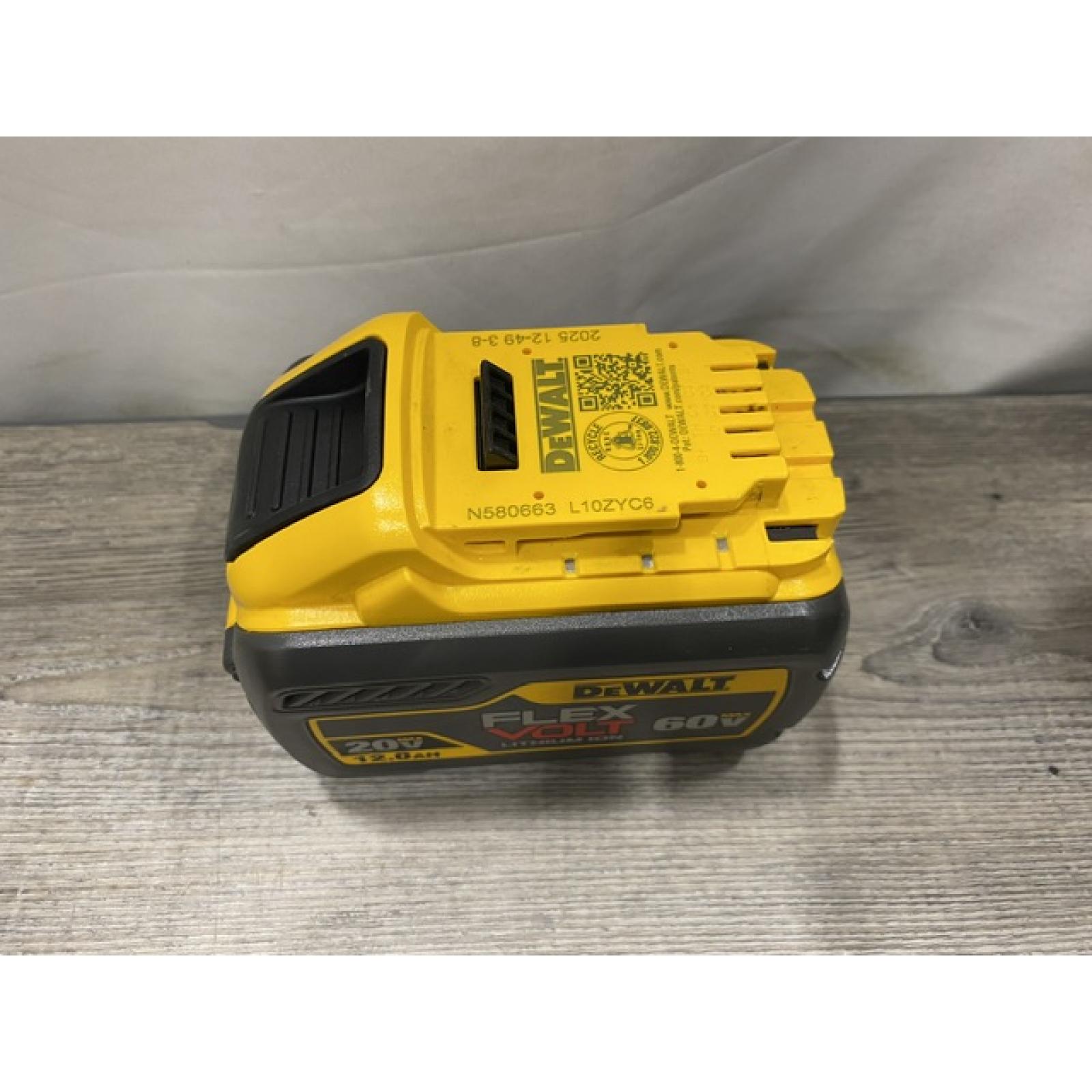 AS-IS DEWALT FLEXVOLT 20V/60V MAX Lithium-Ion 12.0Ah Battery
