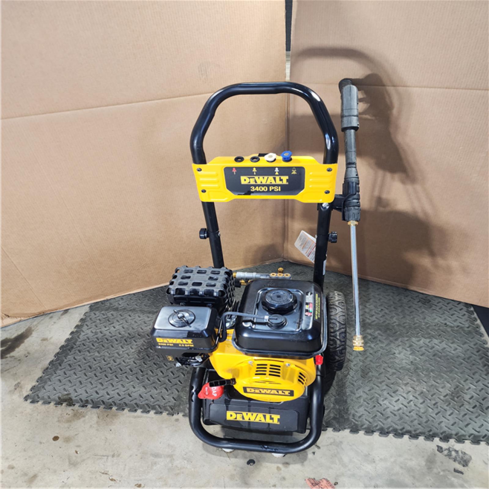HOUSTON LOCATION - AS-IS DEWALT 3400 PSI 2.5 GPM Gas Cold Water Pressure Washer with 208cc Engine