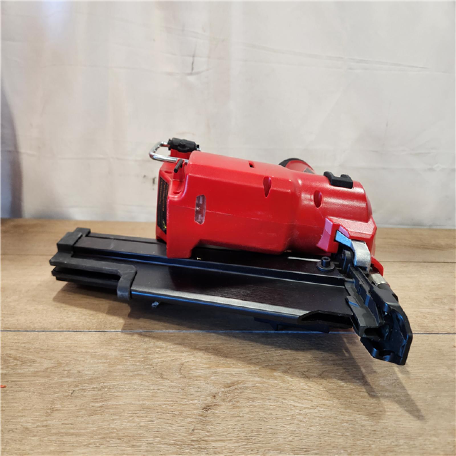 AS-IS- Milwaukee M18 FUEL 21-Degree Cordless Framing Nailer (Tool Only)