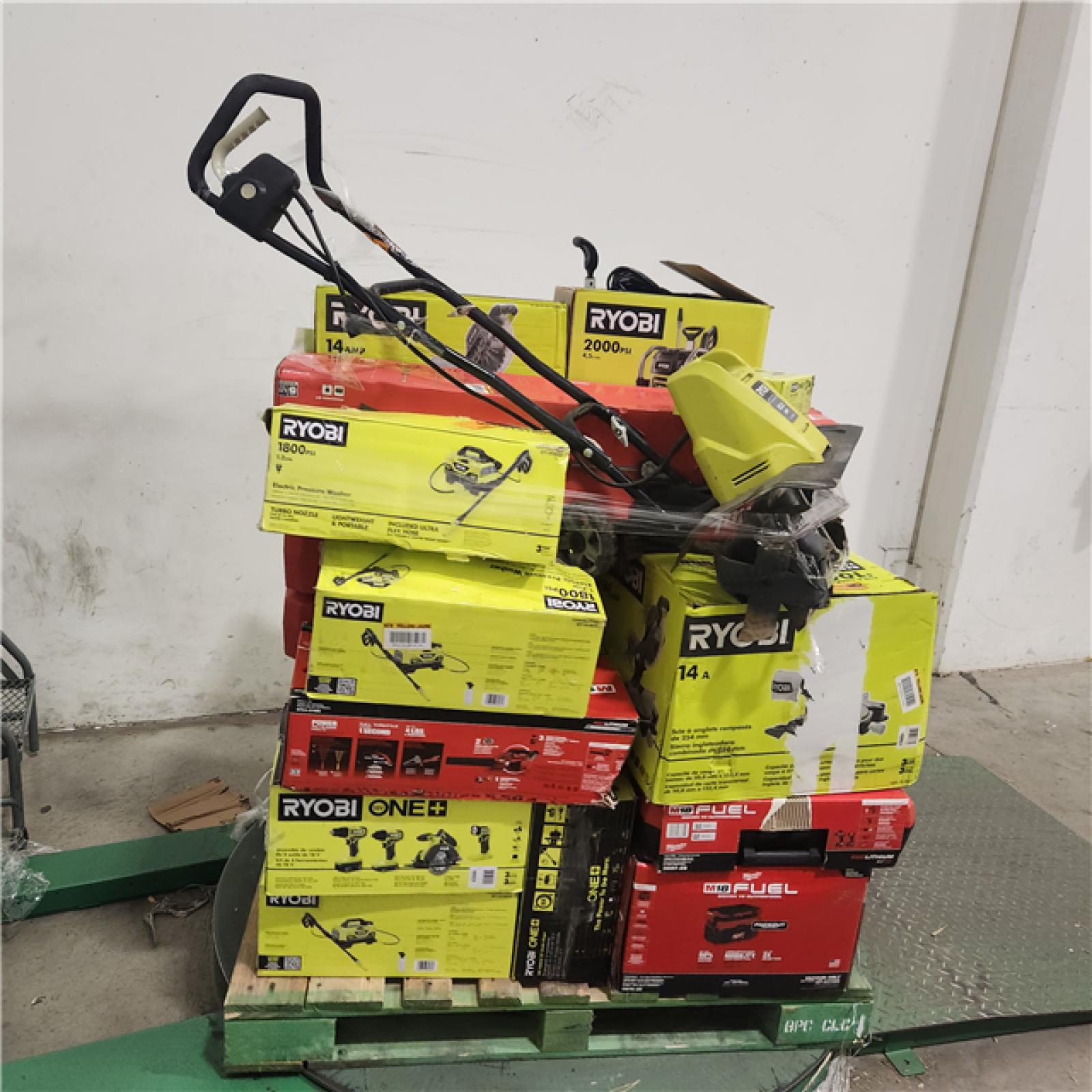 Dallas Location - As-Is Tool Pallet