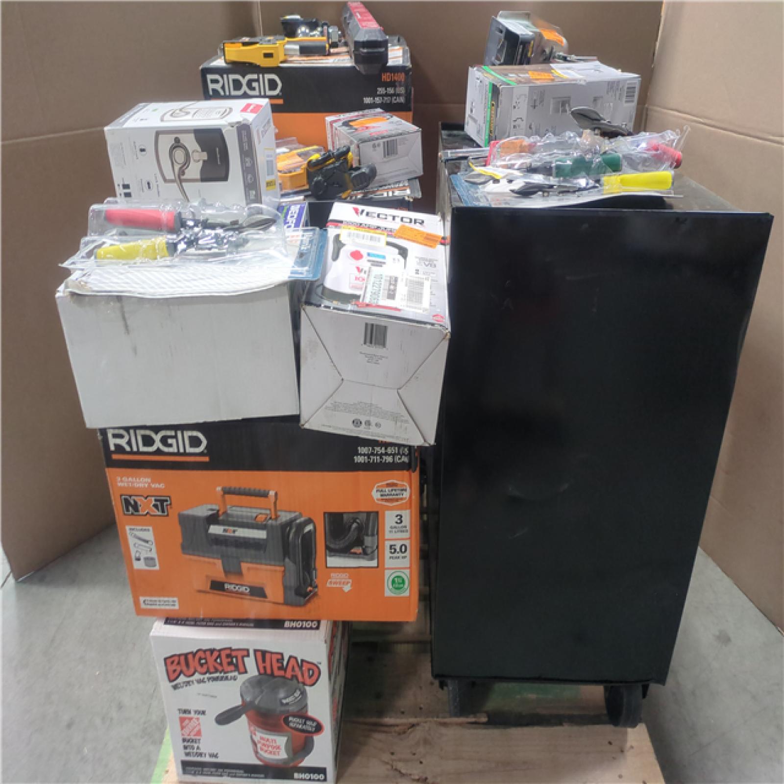CALIFORNIA AS-IS .COM Pallets