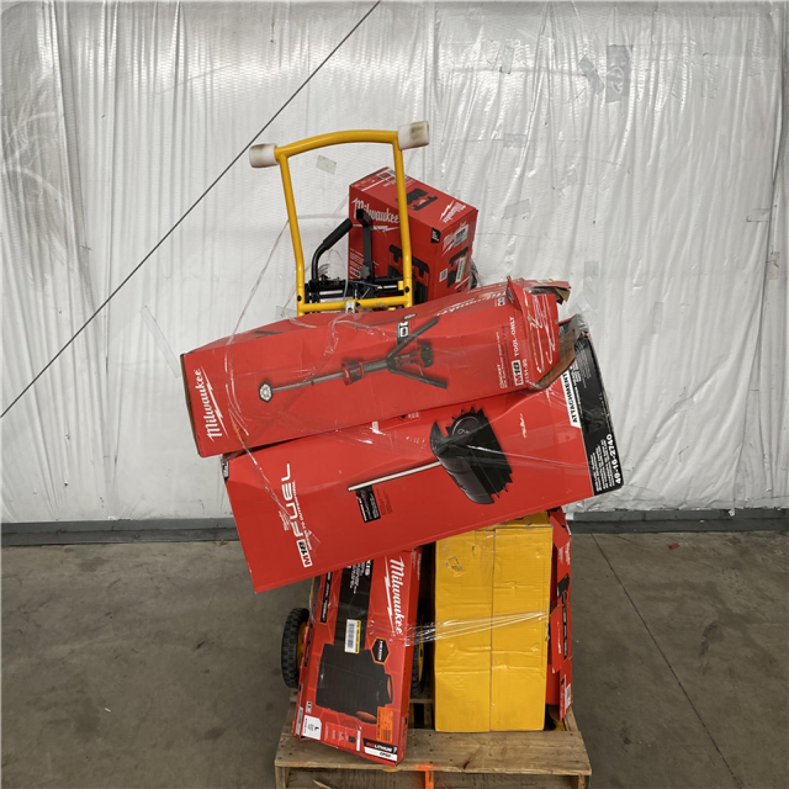 Houston Location AS IS - Tool Pallet