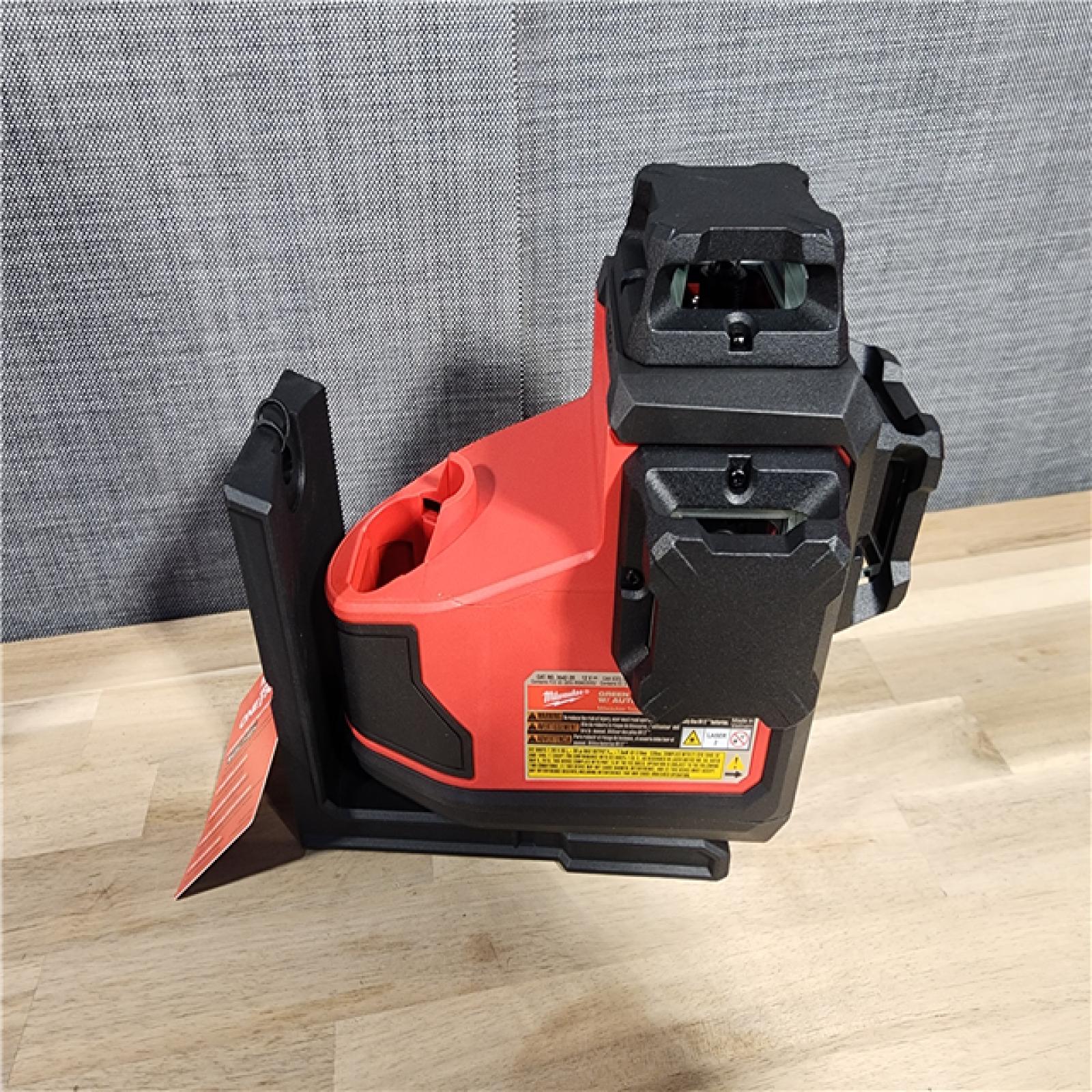 HOUSTON LOCATION - AS-IS (APPEARS LIKE NEW) M12 12-Volt Lithium-ion Cordless 125 Ft. Green 360 3-Plane Laser Level with Automatic Alignment & Receiver