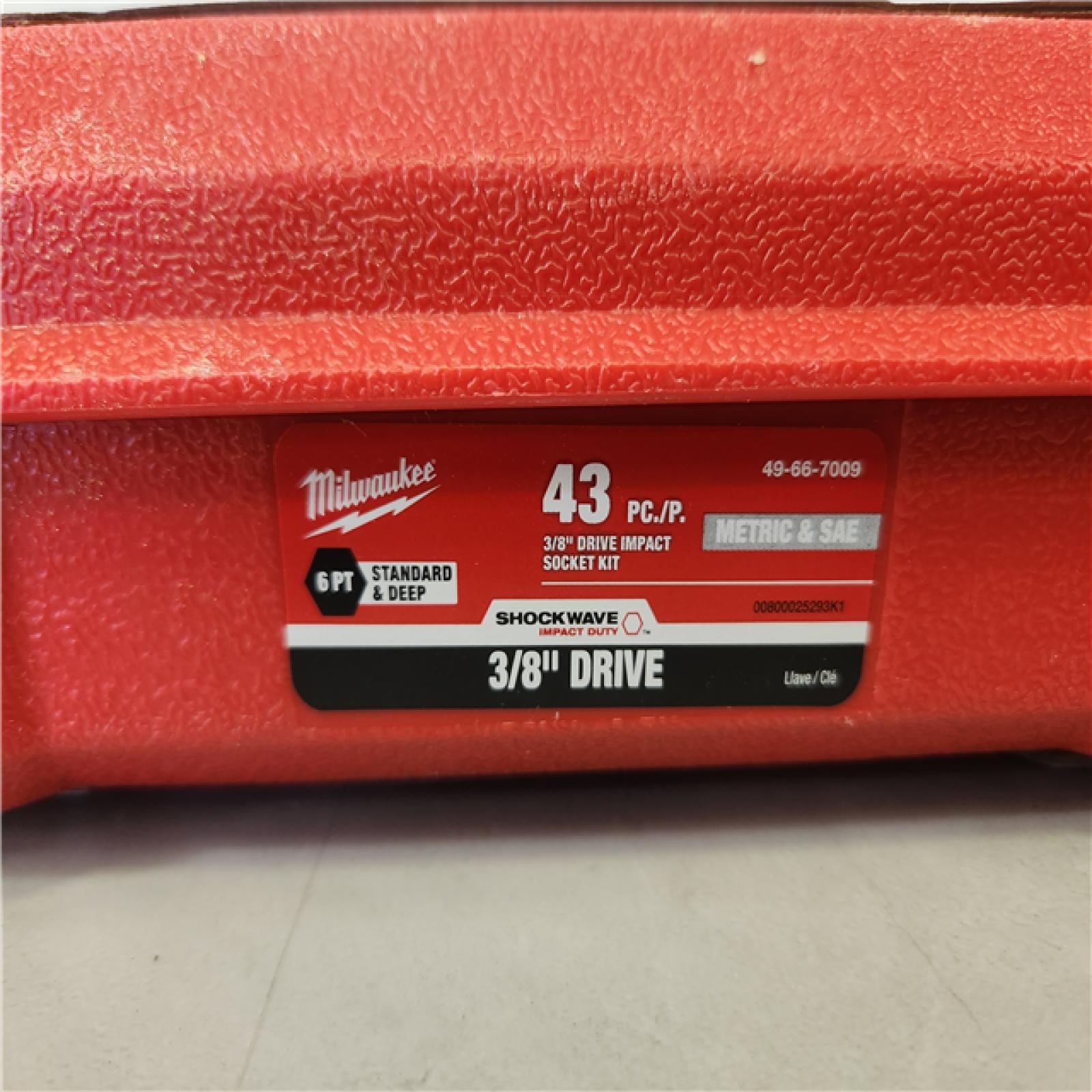 Phoenix NEW Milwaukee SHOCKWAVE 3/8 in. Drive SAE and Metric 6 Point Impact Socket Set (43-Piece) (SEALED)