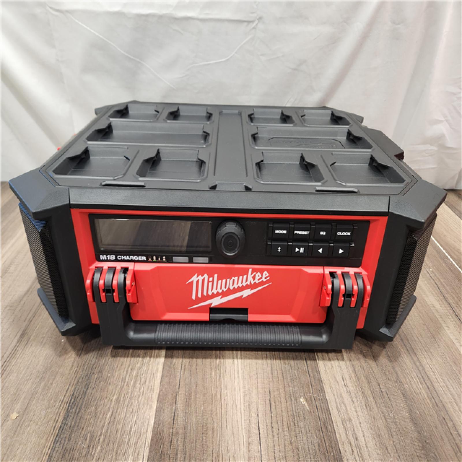 AS-IS- Milwaukee 18V M18 PACKOUT Lithium-Ion Cordless Radio + Charger (Tool Only)