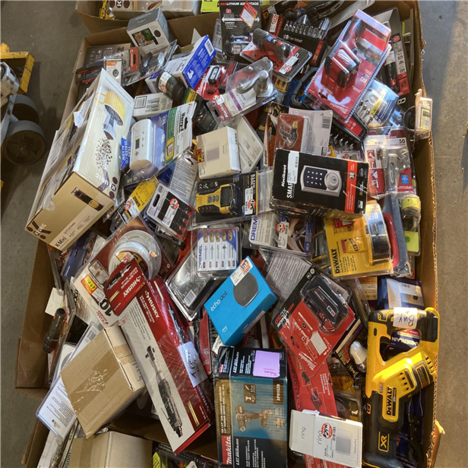 DALLAS LOCATION - AS-IS MISCELLANEOUS TOOL PALLET