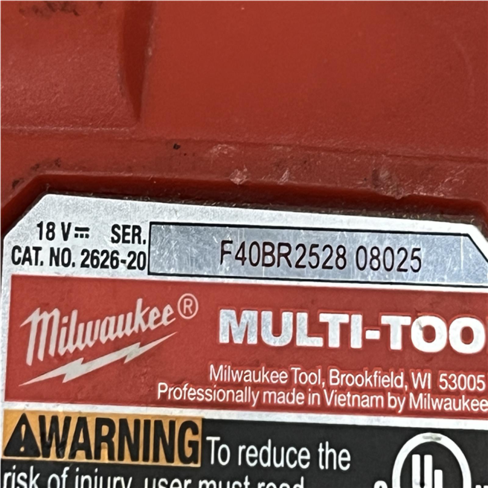 AS-IS Milwaukee 18V Lithium-Ion Cordless Oscillating Multi-Tool (Tool-Only)