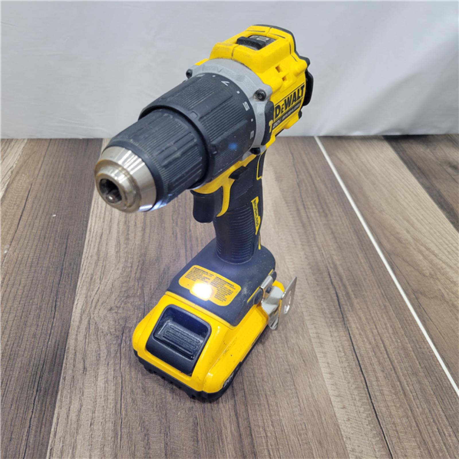 AS-IS DEWALT ATOMIC 20-Volt Lithium-Ion Cordless 1/2 in. Compact Hammer Drill with 3.0Ah Battery, Charger and Bag