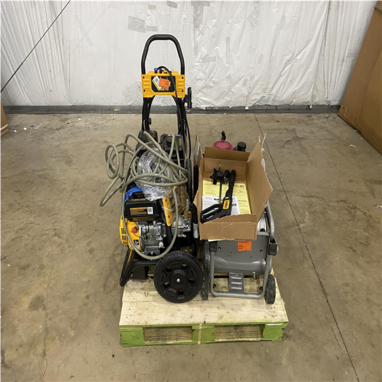 Houston Location - AS-IS Outdoor Power Equipment