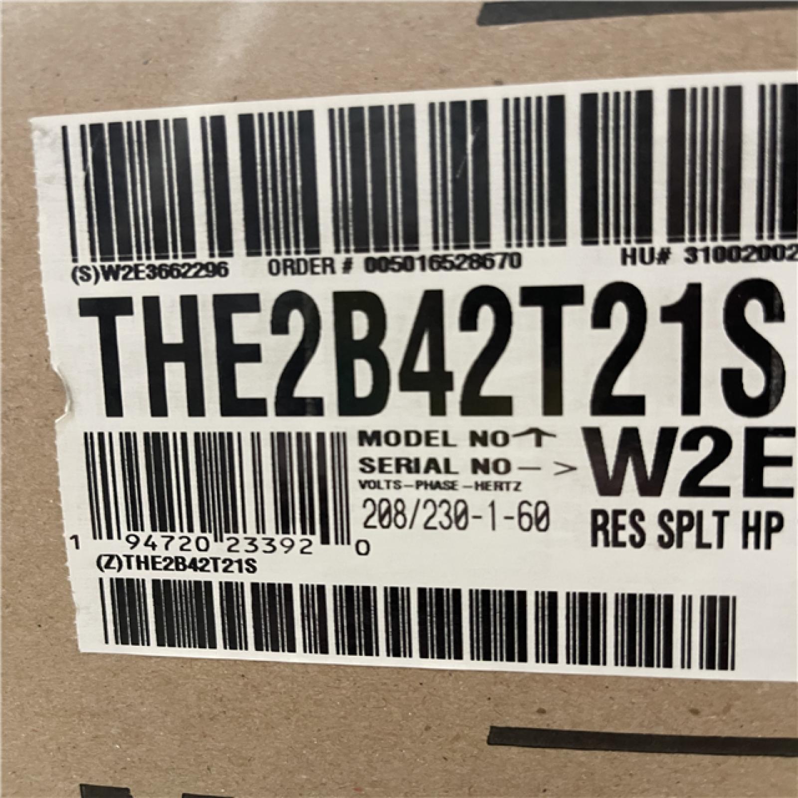 DALLAS LOCATION - Johnson Controls 3.5 Ton 14.3 Seer/8.2 HSPF 2-Stage Heat Pump