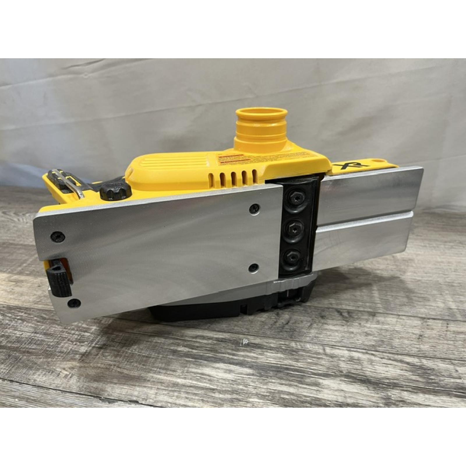 AS-IS DEWALT 20V MAX XR Cordless Brushless 3-1/4 in. Planer (Tool Only)