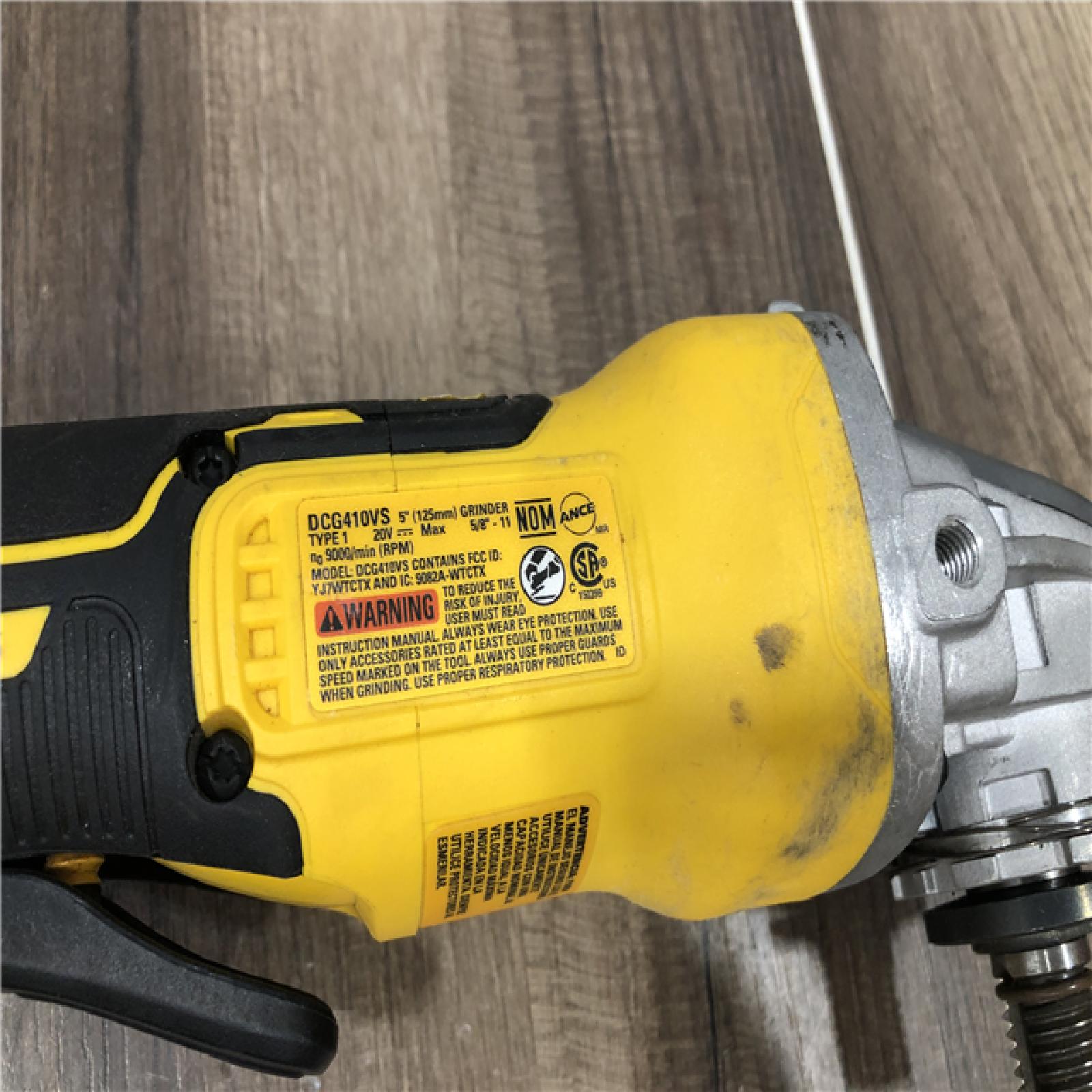 AS-IS  DEWALT 20V XR Cordless 4-1/2. in. to 5 in. Variable Speed Angle Grinder (Tool Only)