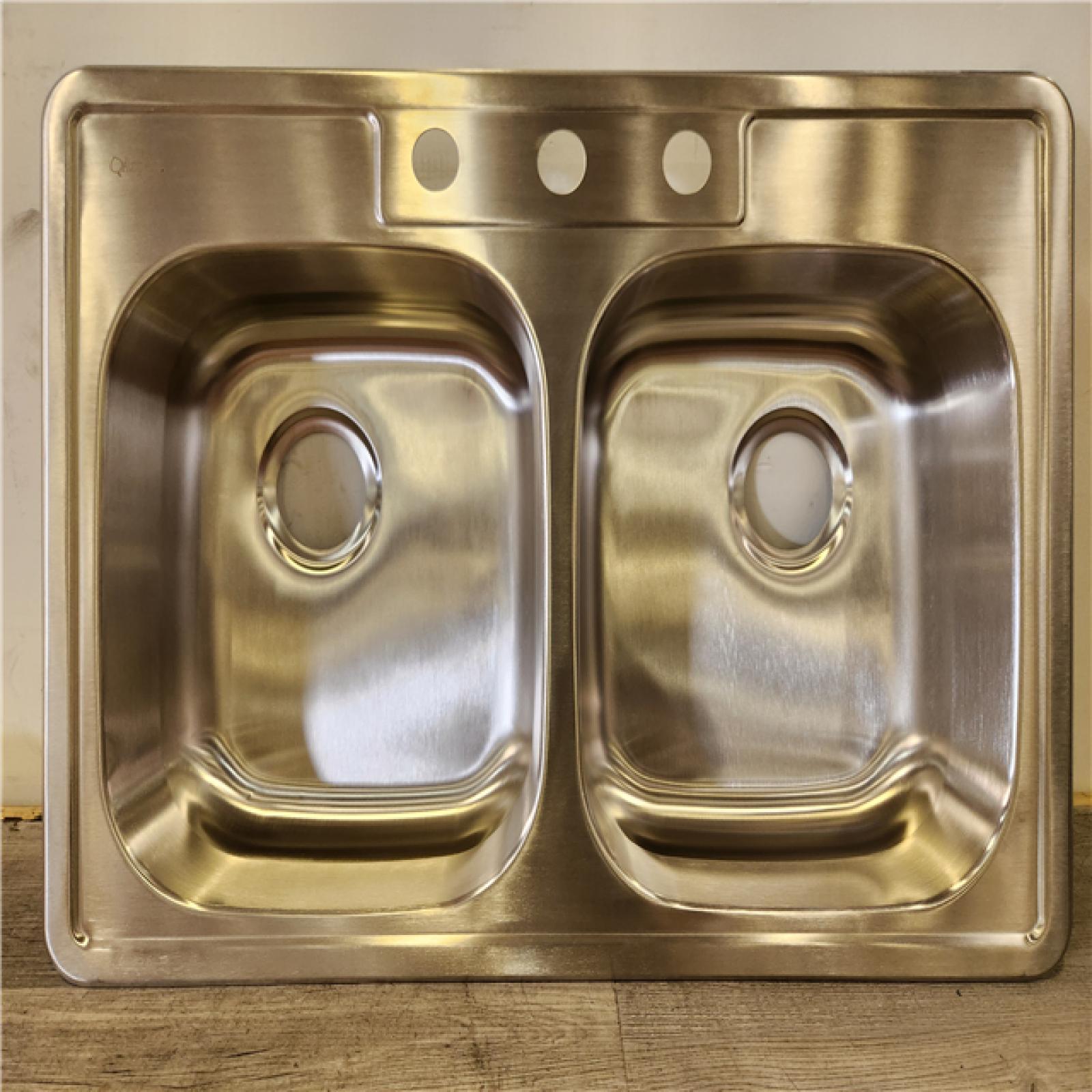 Phoenix Location NEW Aspen Stainless Steel Top mount 33 22G Double Bowl Sink Pallet (15 Sinks)
