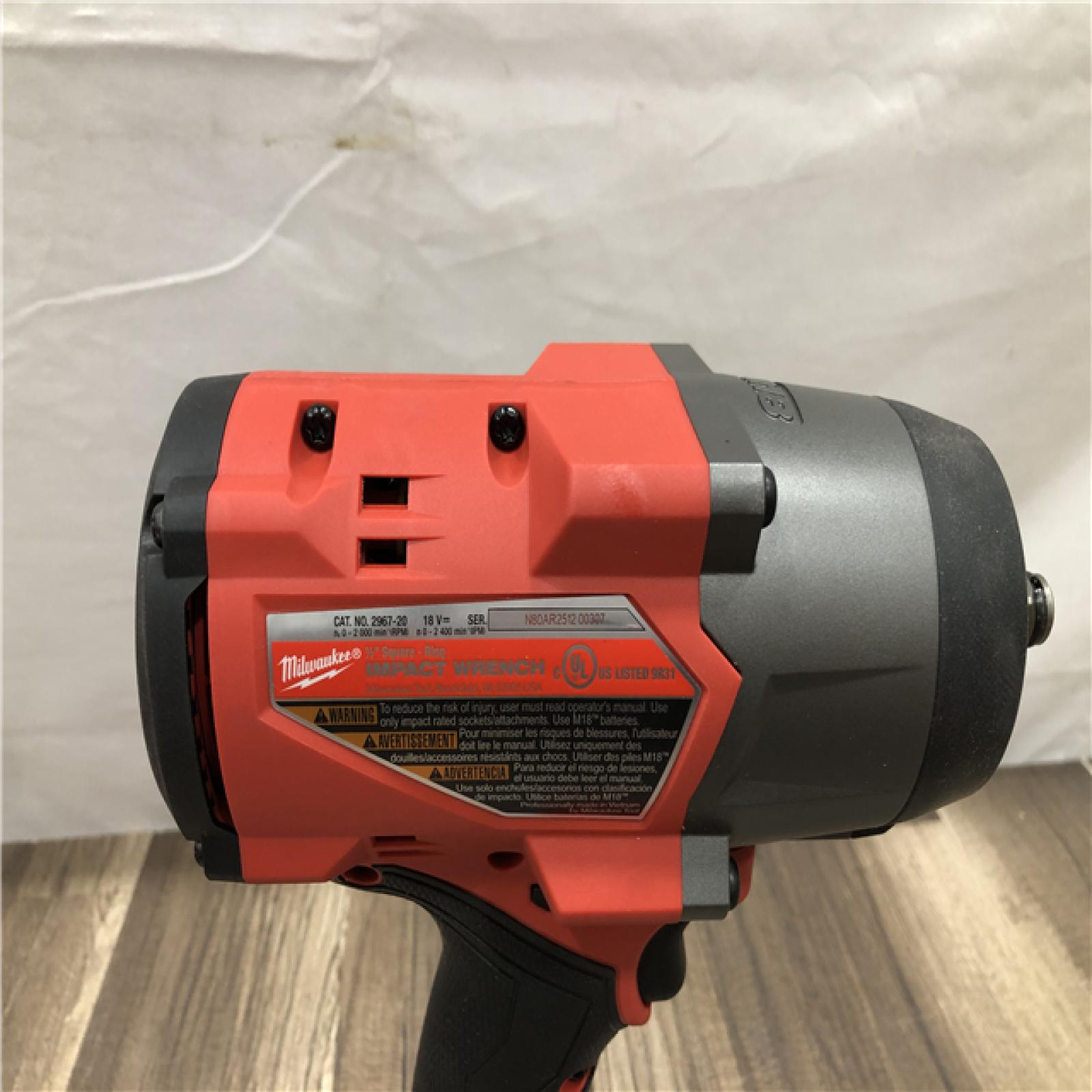 AS-IS Milwaukee FUEL 18V Lithium-Ion Brushless Cordless 1/2 in. Impact Wrench w/Friction Ring Kit