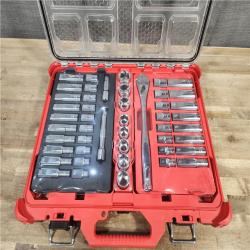 HOUSTON LOCATION - AS-IS (APPEARS LIKE NEW) MILWAUKEE 1/2 DRIVE METRIC & SAE RATCHET AND SOCKET SET