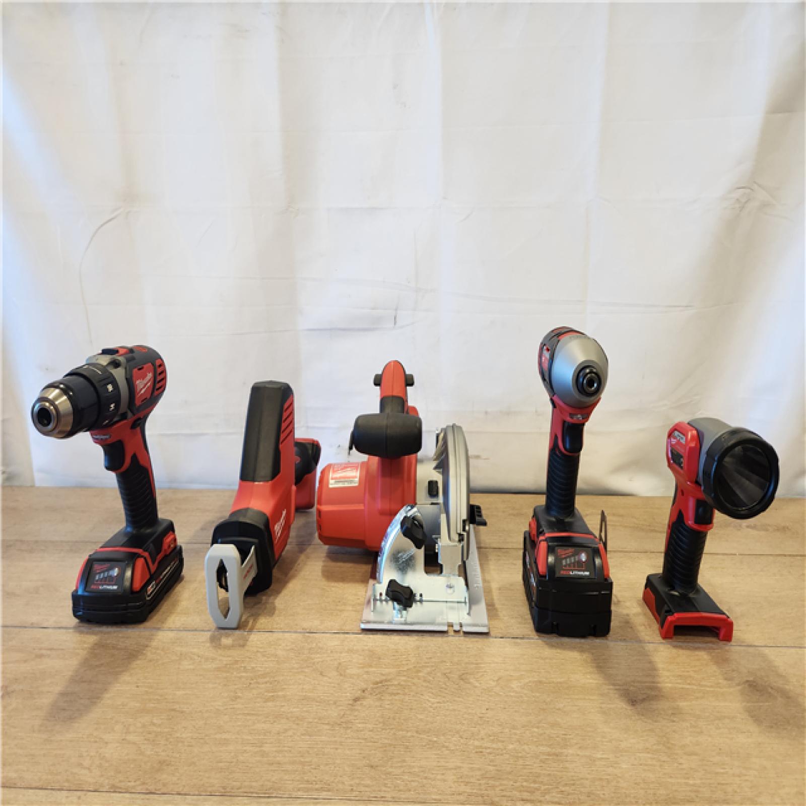 Milwaukee 18V Lithium-Ion Cordless (5-Tool) Combo Kit