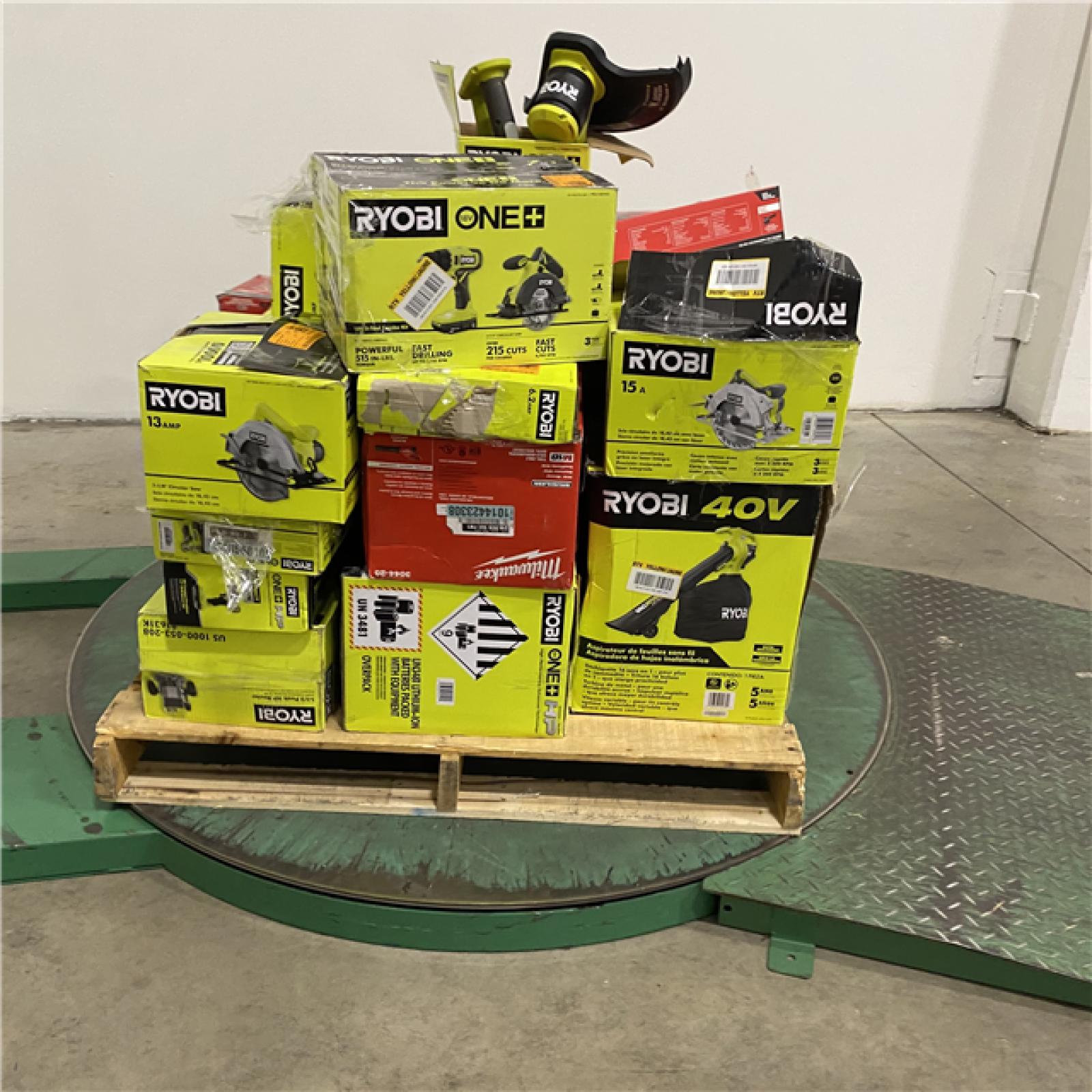 Dallas Location - As-Is Tool Pallet