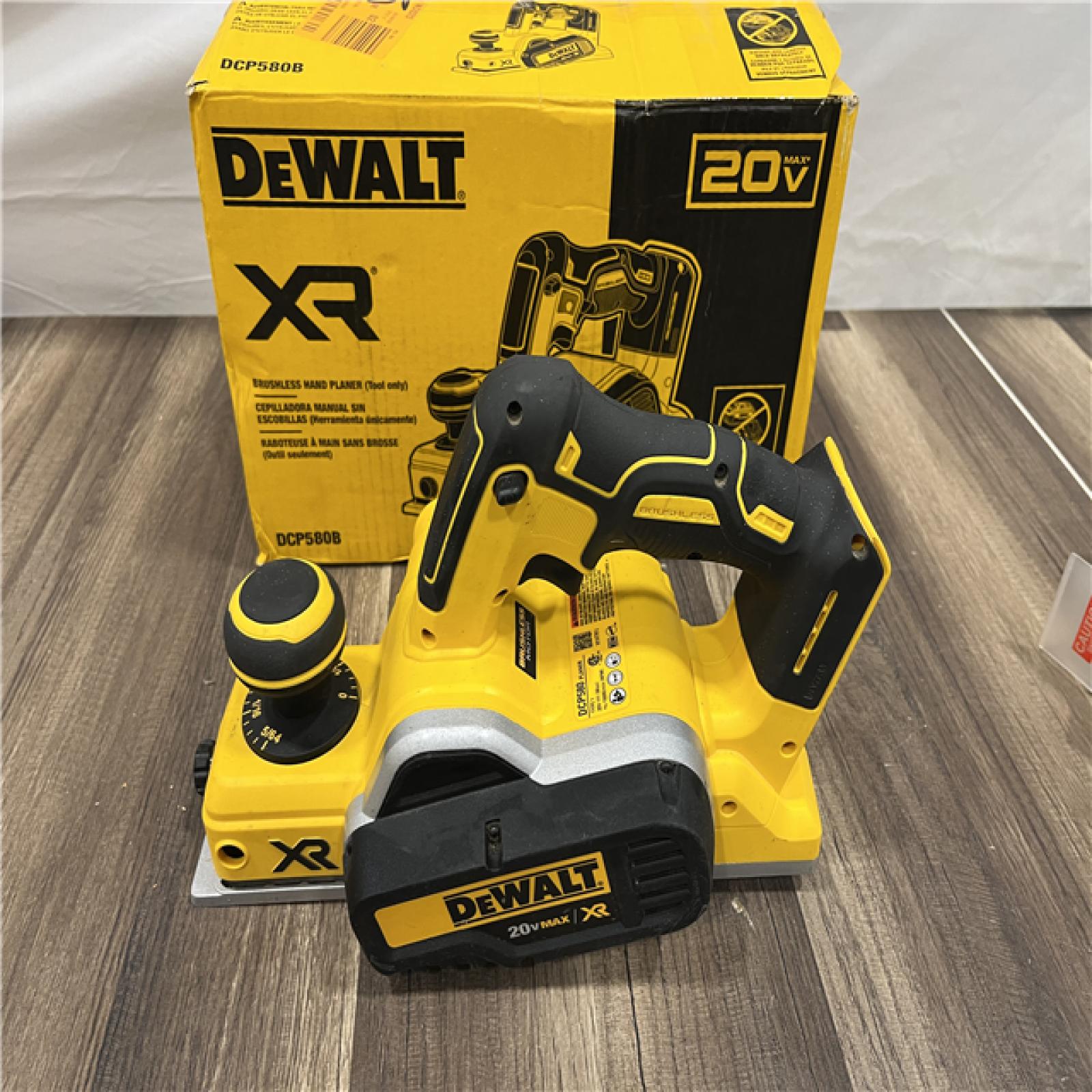 GOOD DEWALT DCP580B 20V MAX Lithium Ion Brushless Planer