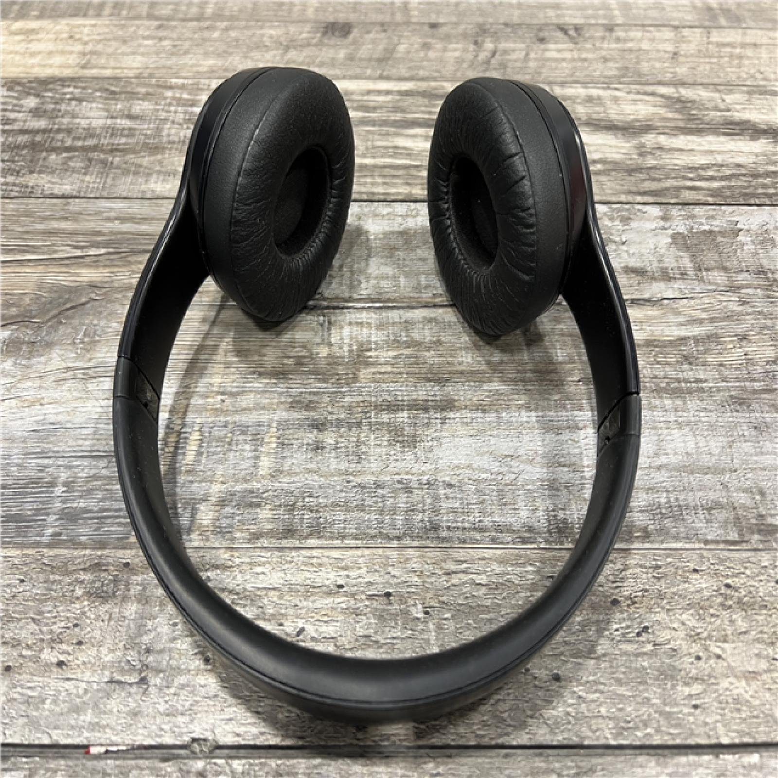 AS-IS Beats Solo3 On-Ear Wireless Headphones-BLACK