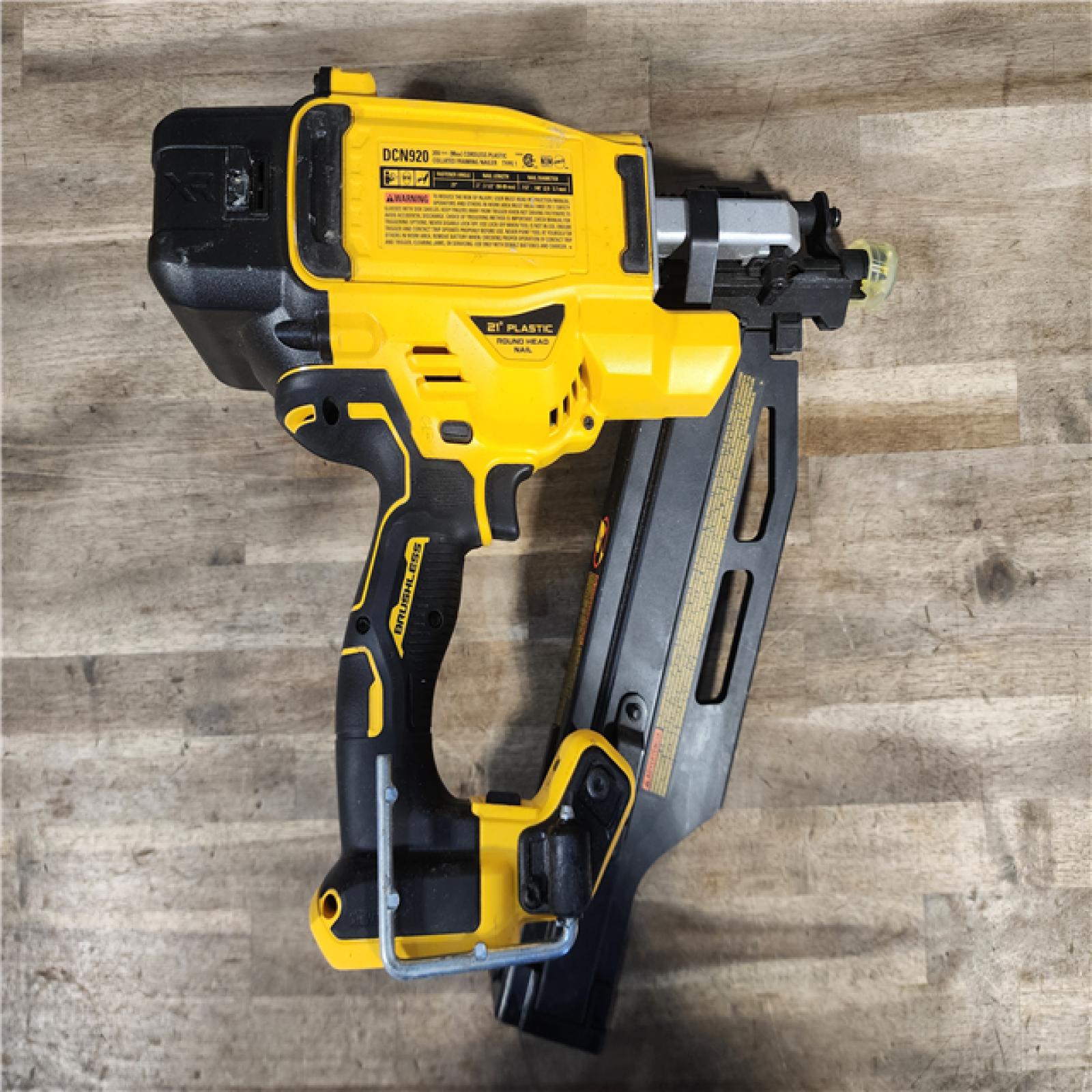 HOUSTON LOCATION - AS-IS DEWALT 20-Volt 21° Cordless Framing Nailer (Tool-Only)