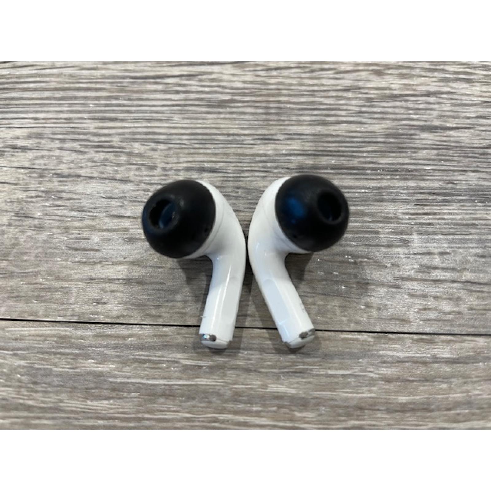 AS-IS Apple AirPods Pro 2 with MagSafe Charging Case