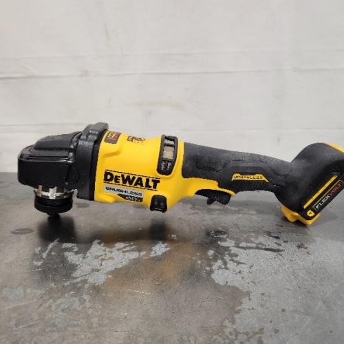 AS-IS- DeWalt 60V MAX Brushless Cordless 7 In. Angle Grinder (Tool Only)