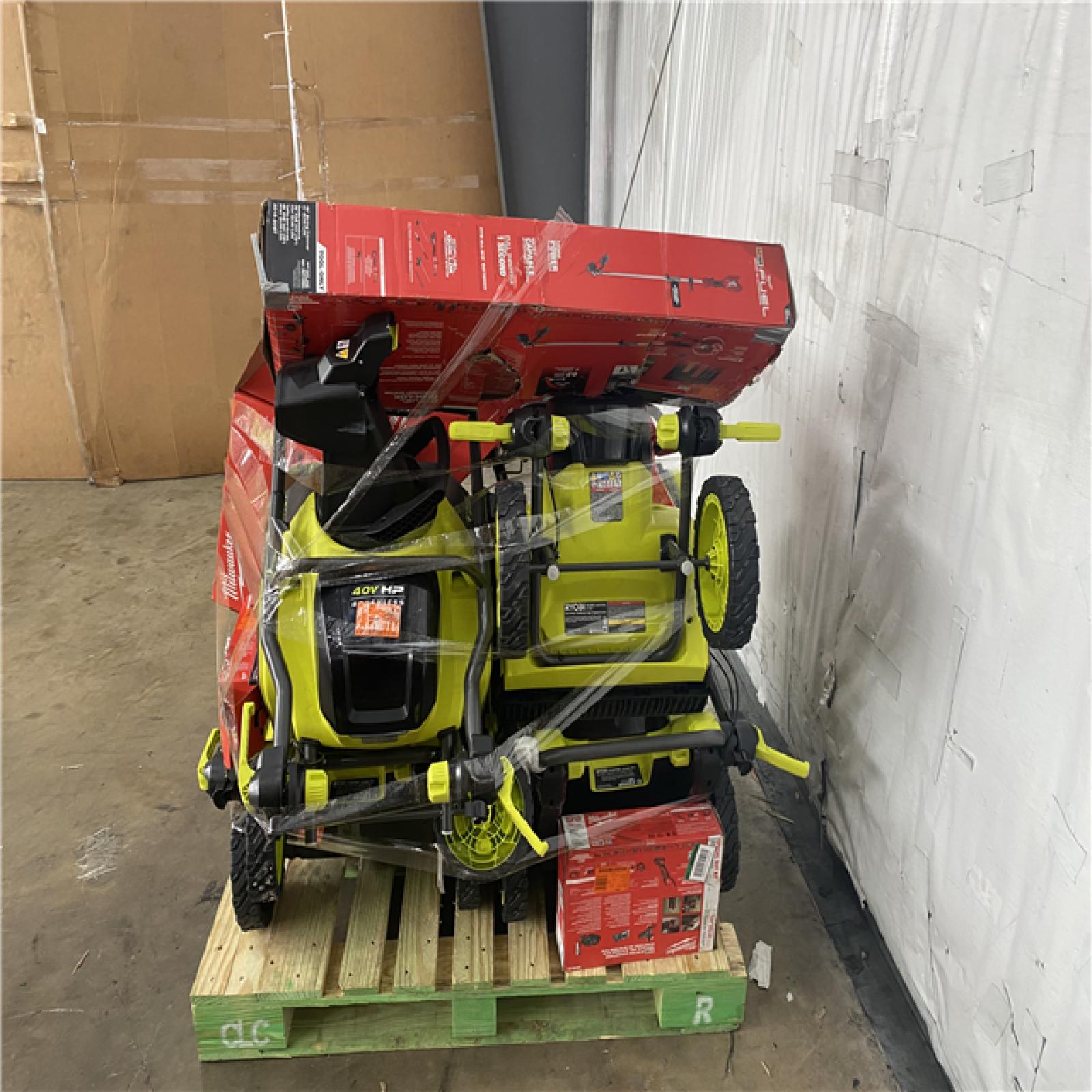 Houston Location AS IS - Tool Pallet