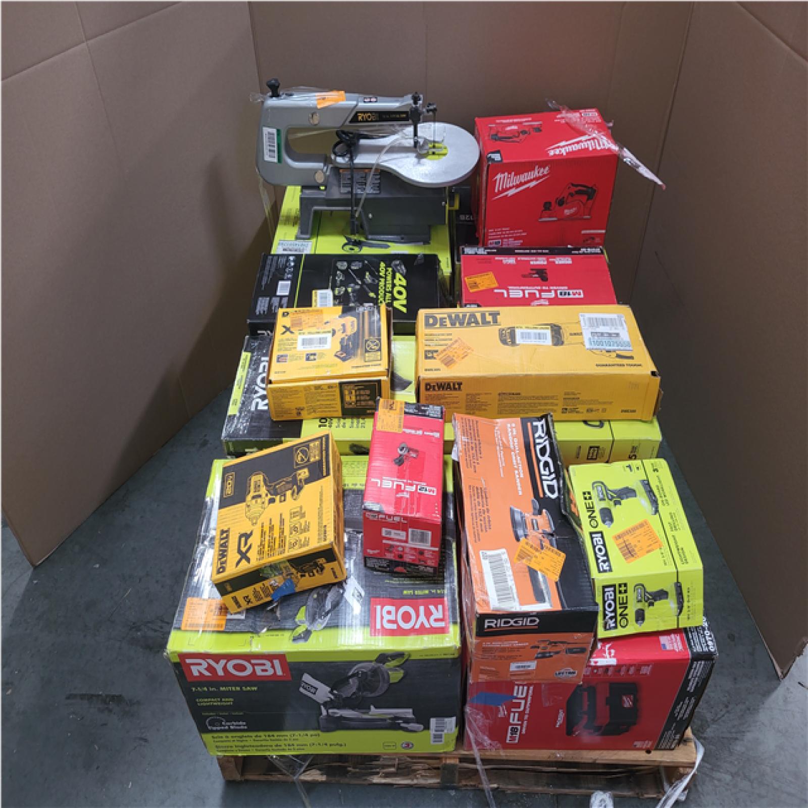 PHOENIX AS-IS TOOL PALLET