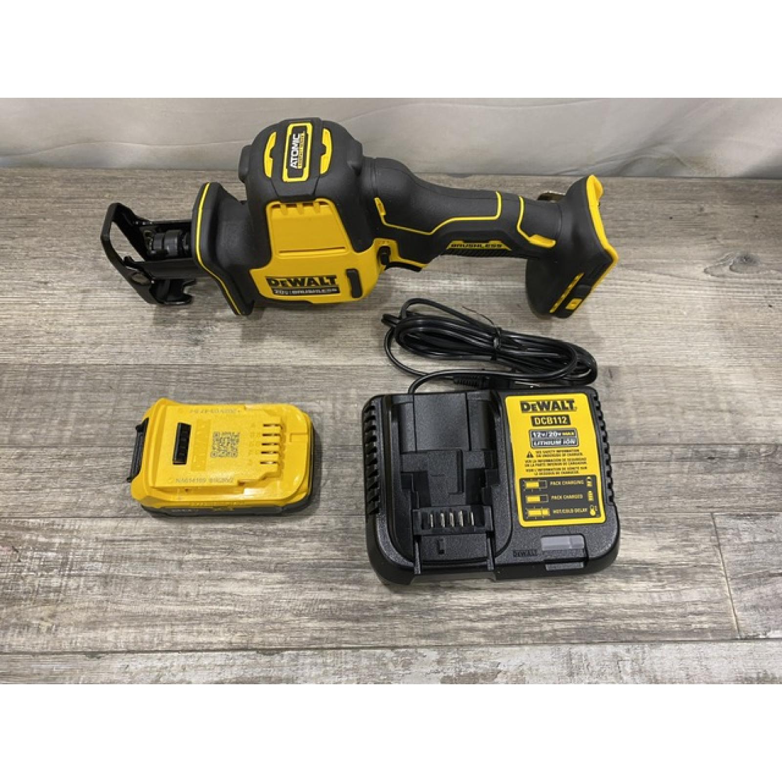 AS-IS DEWALT Atomic 20-Volt Maximum Cordless Brushless Compact Reciprocating Saw Kit