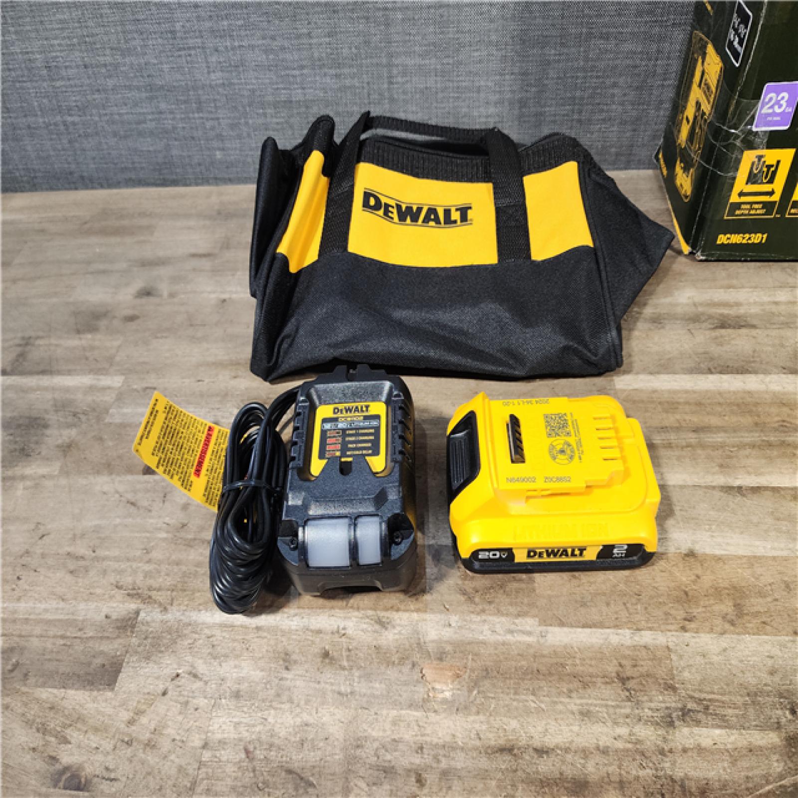 HOUSTON LOCATION - AS-IS DEWALT ATOMIC 20V MAX Lithium Ion Cordless 23 Gauge Pin Nailer Kit
