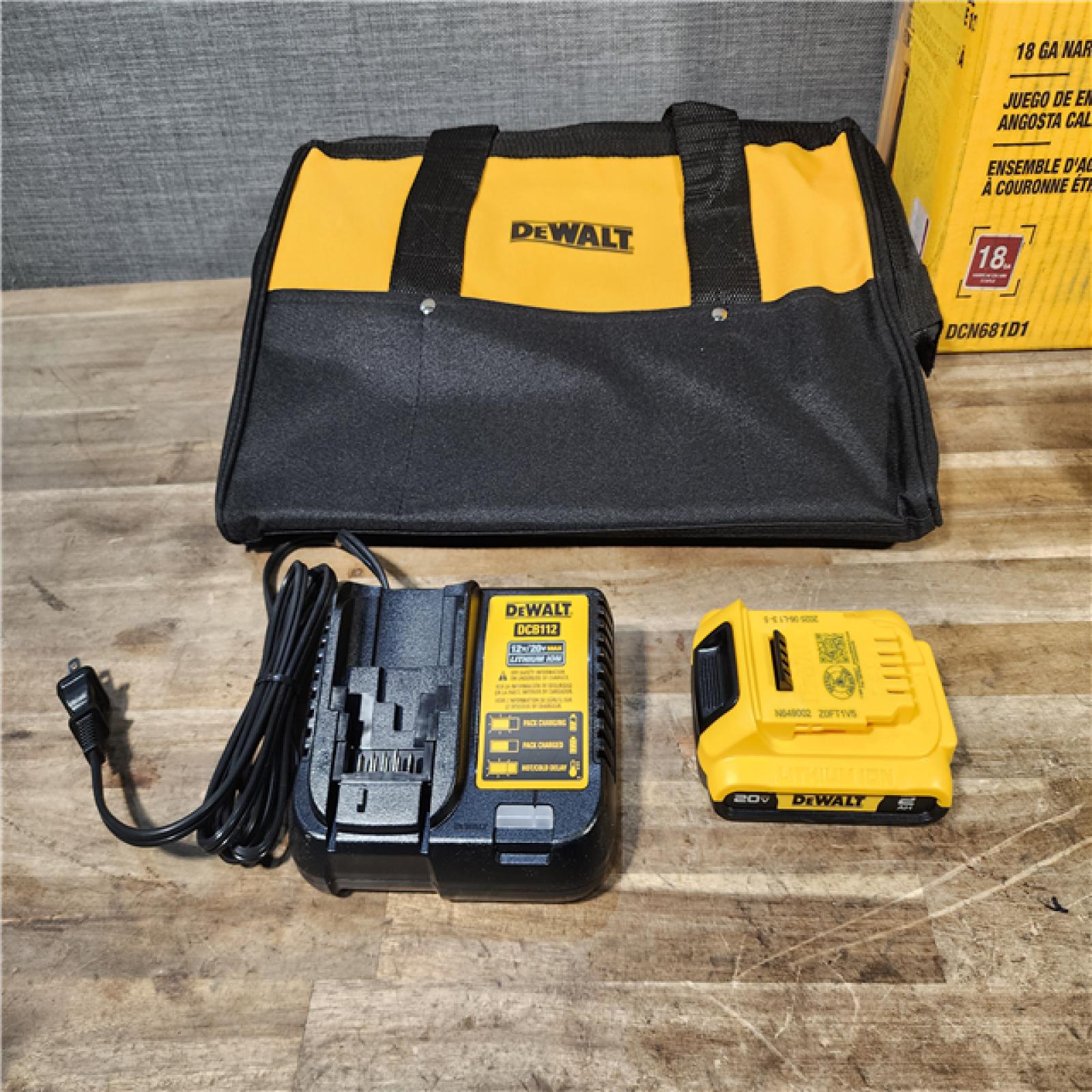 HOUSTON LOCATION - AS-IS (APPEARS LIKE NEW) DeWALT DCN681D1 20V MAX 18ga Cordless Brushless Narrow Crown Stapler Kit w/ BATTERY & CHARGER