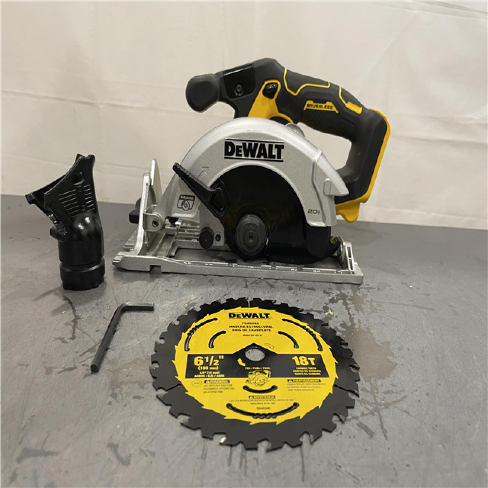 AS-IS - DeWALT 20V MAX Cordless Brushless 6-1/2 in. Sidewinder Style Circular Saw