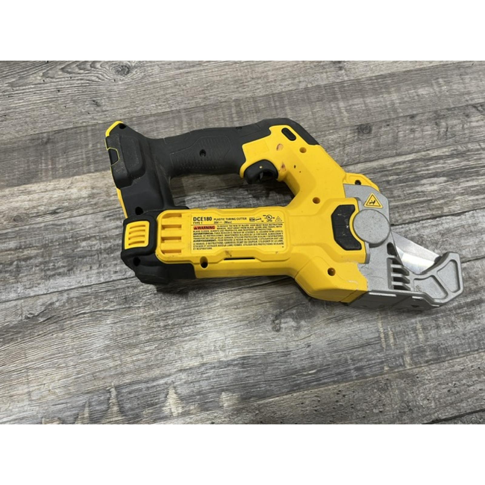 AS-IS DEWALT 20V MAX Cordless Plastic Tubing Cutter (Tool Only)
