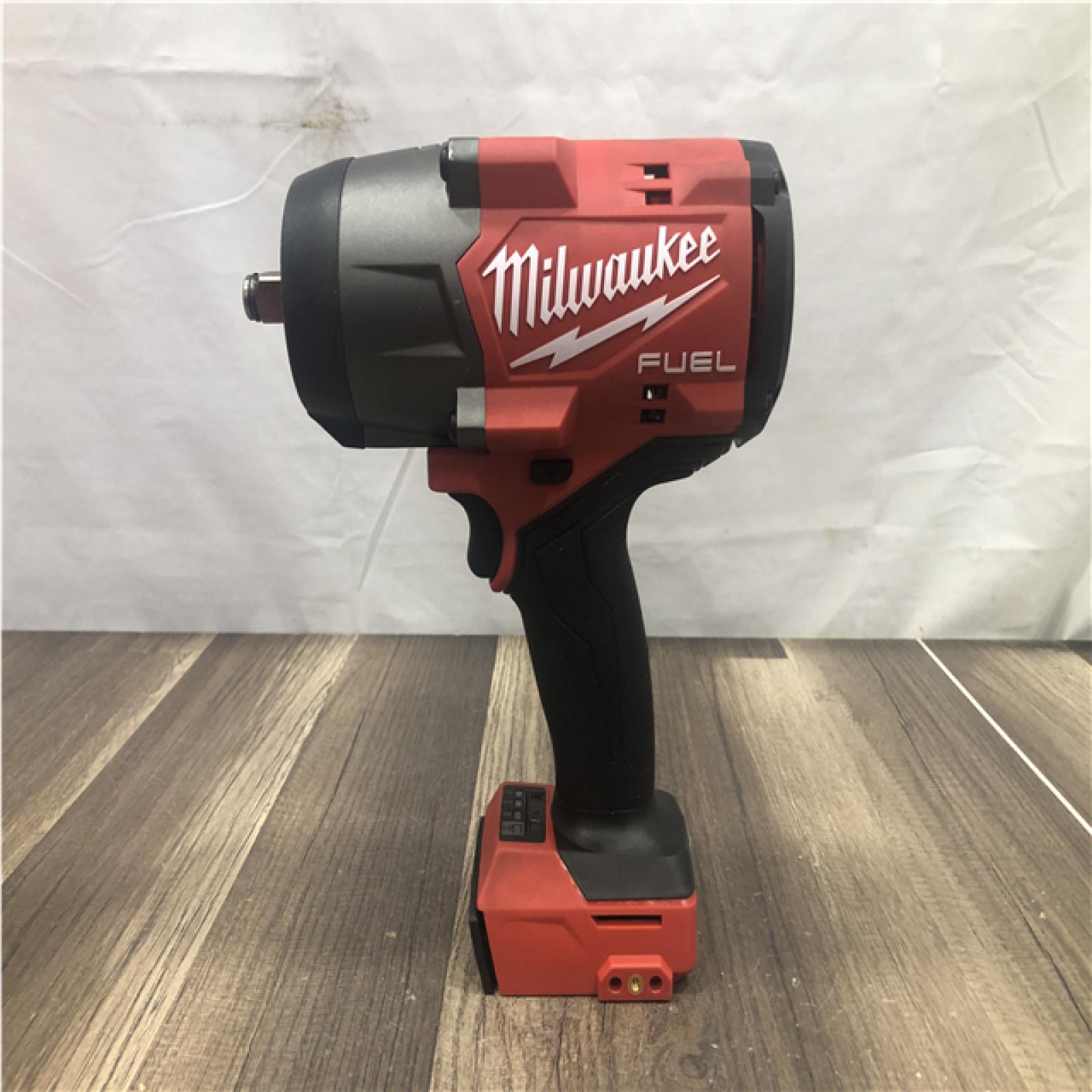 AS-IS Milwaukee  FUEL 18V Lithium-Ion Brushless Cordless 1/2 in. Impact Wrench w/Friction Ring Kit