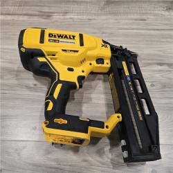 LIKE NEW! - DEWALT 20V MAX XR 16-Gauge Lithium-Ion Cordless Finish Nailer (Tool Only)